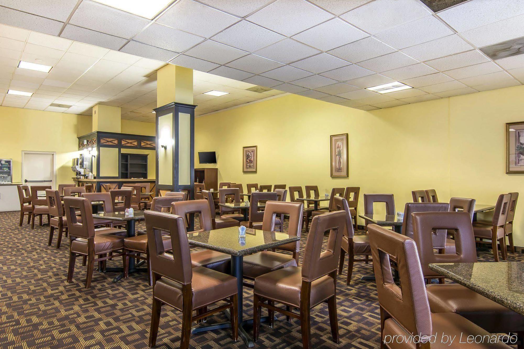Quality Inn And Suites Conference Center Richmond Zewnętrze zdjęcie